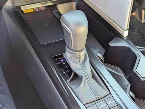 Certified 2026 Toyota Camry SE image 10