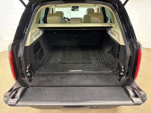 Used 2024 Land Rover Range Rover SE image 42