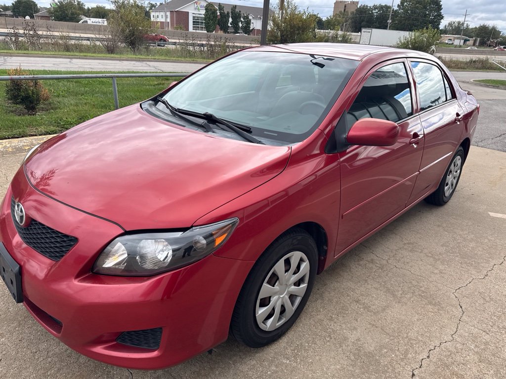 Used 2010 Toyota Corolla FWD image 2