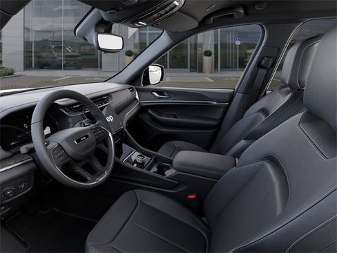 New 2025 Jeep Grand Cherokee Limited w/ Trailer Tow Package image 22