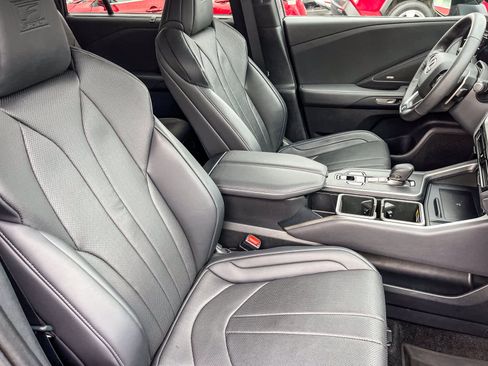 Used 2024 Lexus TX 500h AWD image 15