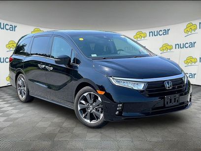 Used 2023 Honda Odyssey Elite
