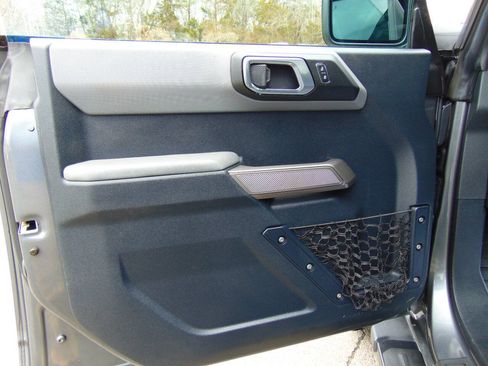 Used 2022 Ford Bronco Black Diamond AWD/4WD image 8