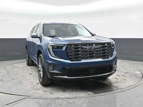 New 2026 GMC Acadia Denali Ultimate w/ LPO, Floor Liner Package AWD/4WD image 6