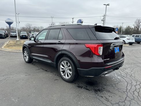 Certified 2023 Ford Explorer Limited w/ Limited Technology Package image 6
