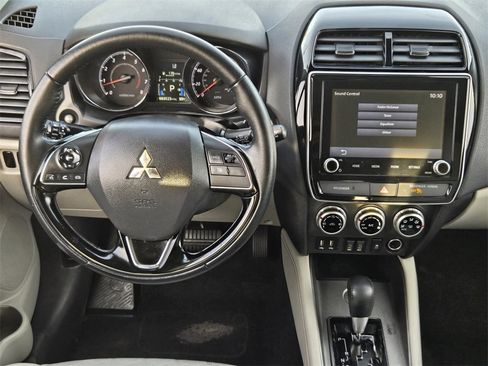 Used 2021 Mitsubishi Outlander Sport SE image 25