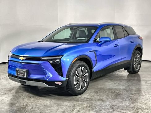 Used 2024 Chevrolet Blazer EV LT AWD/4WD image 4