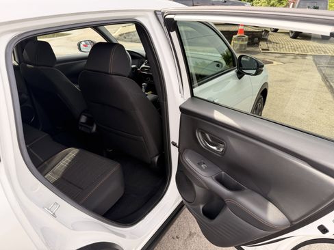 Certified 2024 Honda HR-V Sport image 13