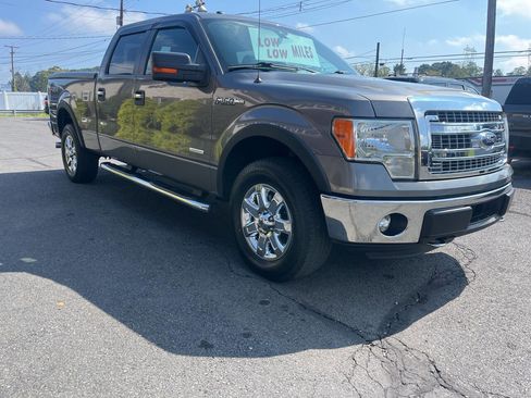 Used 2014 Ford F150 XLT w/ Equipment Group 302A Luxury image 4