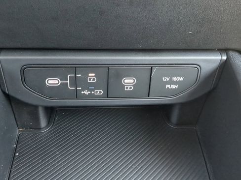 Certified 2025 Kia K4 LX image 18