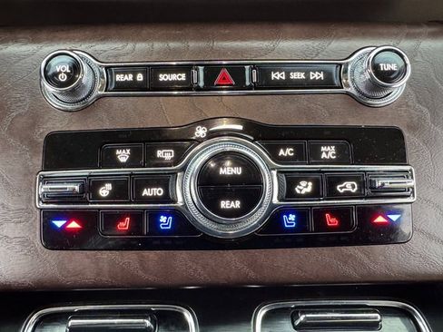 Used 2023 Lincoln Aviator Reserve w/ Equipment Group 201A image 12