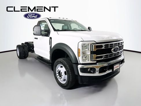 New 2026 Ford F550 4x4 Regular Cab Super Duty image 3