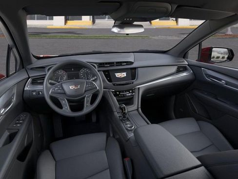 New 2026 Cadillac XT5 Luxury image 15