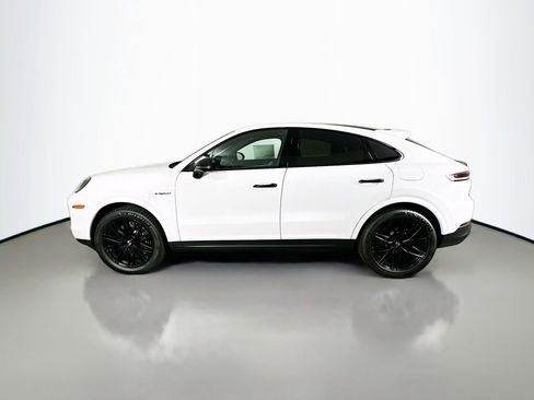 New 2026 Porsche Cayenne E-Hybrid Coupe image 2