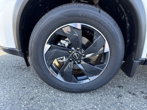 New 2026 Nissan Rogue SV image 11