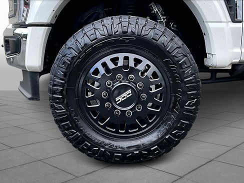 Used 2024 Ford F450 Lariat w/ Lariat Ultimate Package image 11