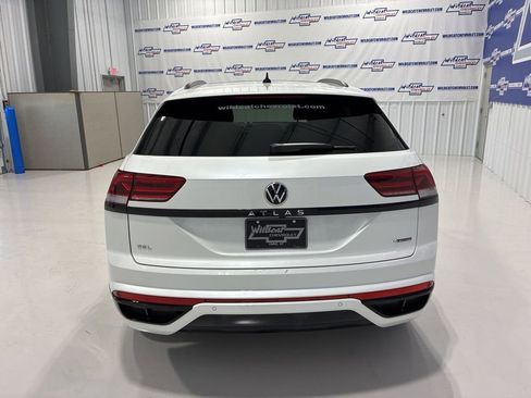 Used 2023 Volkswagen Atlas Cross Sport SEL R-Line AWD/4WD image 6