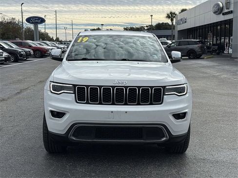 Used 2019 Jeep Grand Cherokee Limited w/ Luxury Group II image 43