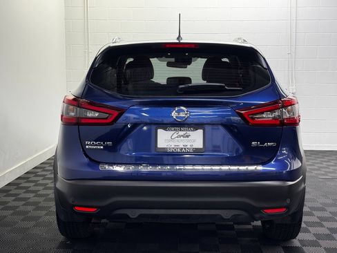 Used 2022 Nissan Rogue Sport SL AWD/4WD image 6