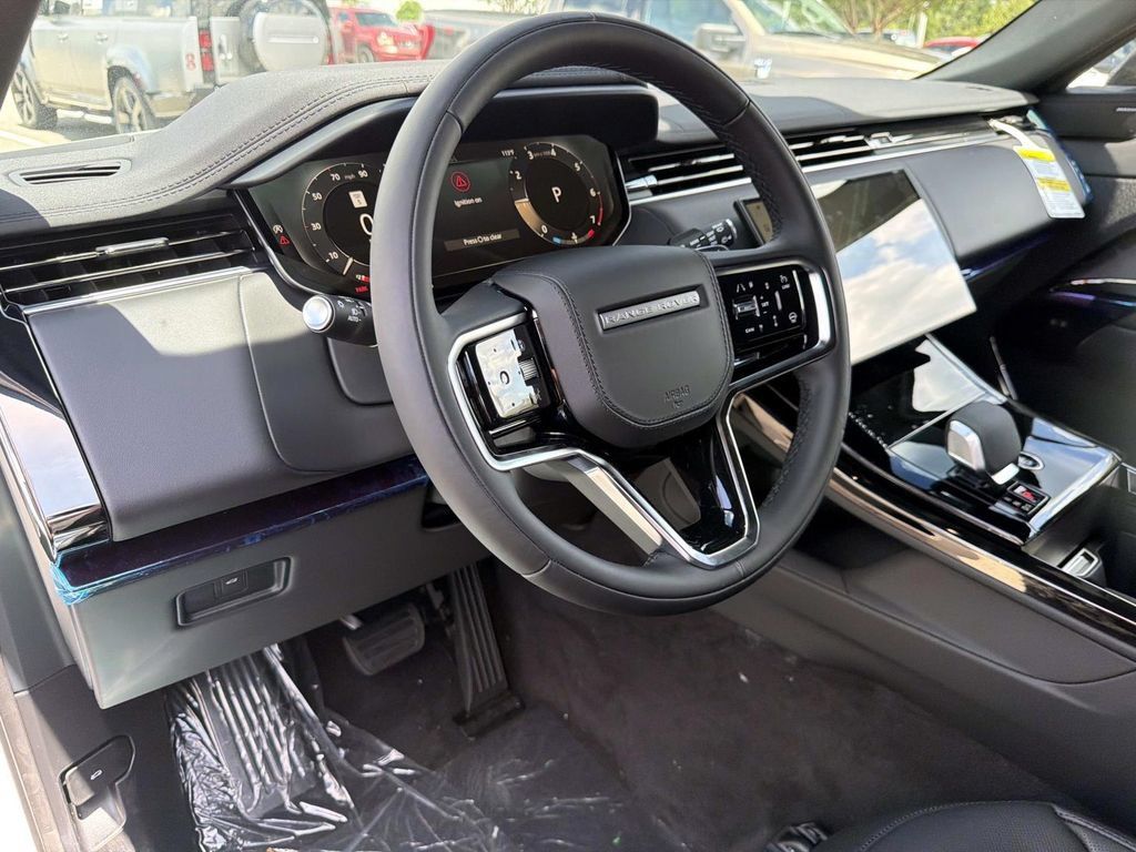 New 2026 Land Rover Range Rover Sport SE AWD/4WD image 19