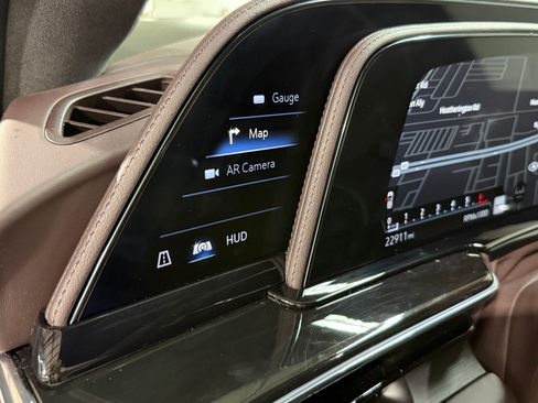 Certified 2023 Cadillac Escalade ESV Sport Platinum image 14