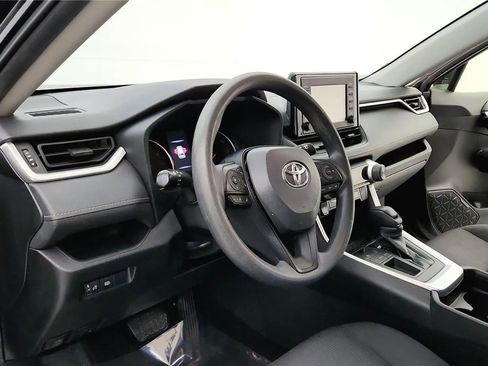 Used 2019 Toyota RAV4 LE w/ All Weather Liner Package image 22