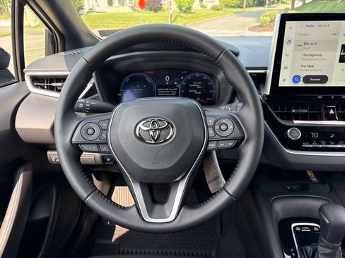 New 2026 Toyota Corolla SE AWD/4WD image 17