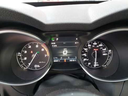 Used 2018 Alfa Romeo Stelvio Ti Sport image 3