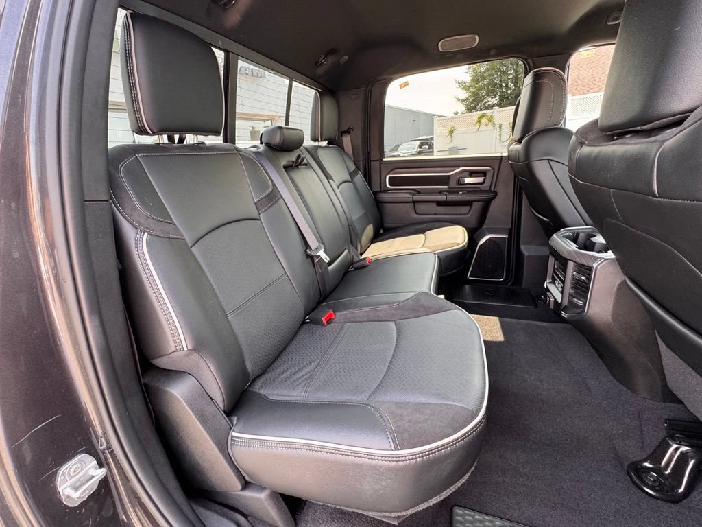 Used 2025 RAM 3500 Laramie AWD/4WD image 22