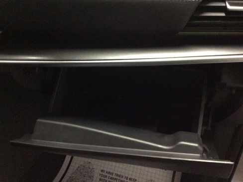 Used 2022 Nissan Rogue SV image 32