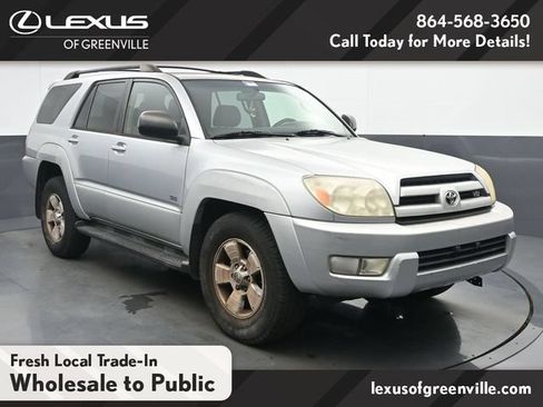 Used 2004 Toyota 4Runner SR5 RWD image 2