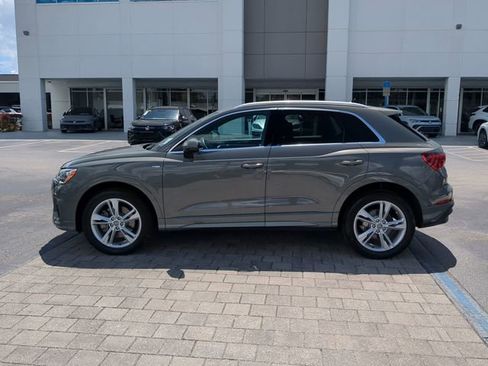 Used 2020 Audi Q3 2.0T Premium w/ Convenience Package image 6