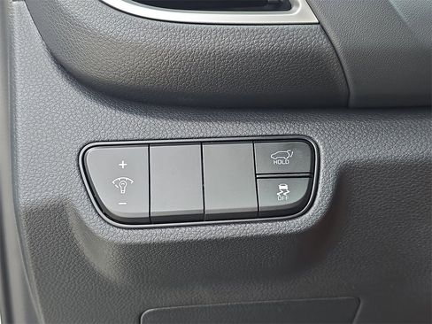 New 2026 Kia Seltos SX image 32