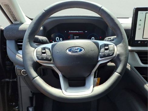 New 2026 Ford Explorer Active w/ Active Comfort Package AWD/4WD image 30