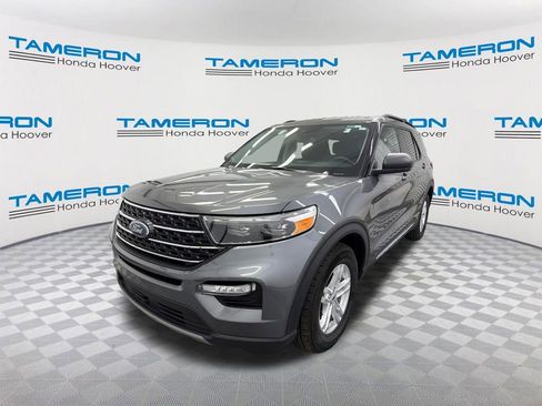 Used 2023 Ford Explorer XLT w/ Equipment Group 202A RWD image 1