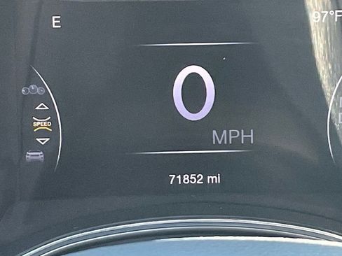 Used 2021 Jeep Grand Cherokee Laredo X image 10