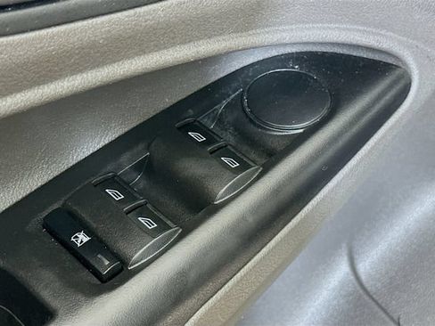 Used 2022 Ford Transit Connect XL FWD image 7