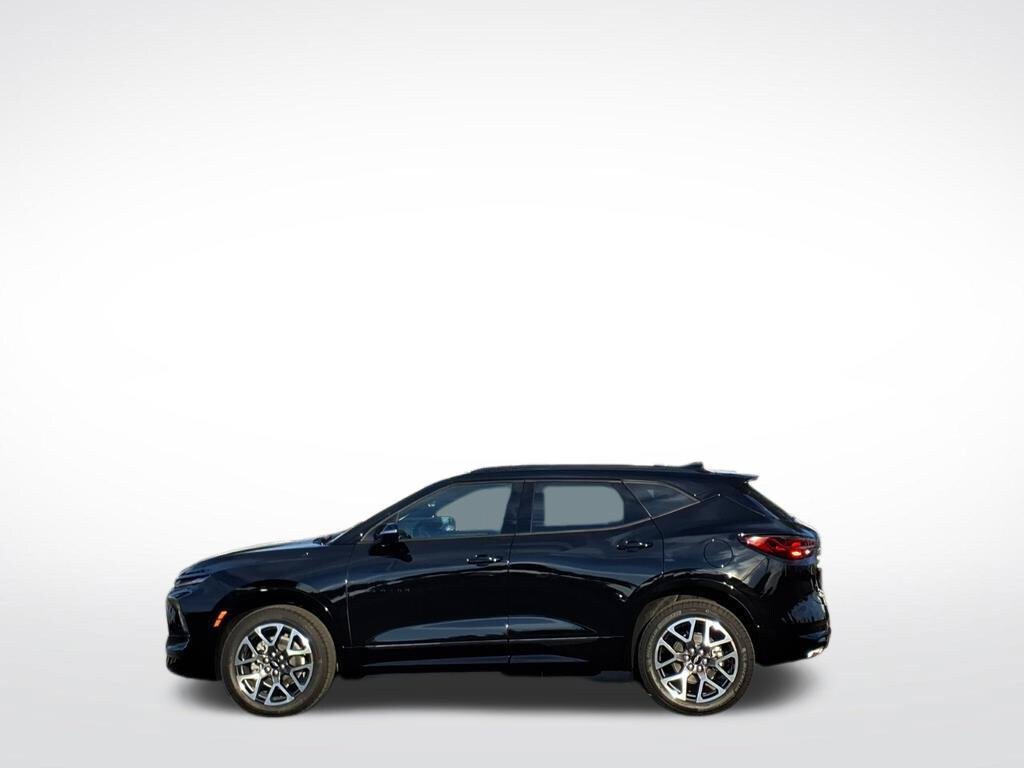 New 2026 Chevrolet Blazer RS w/ Driver Confidence II Package FWD image 7