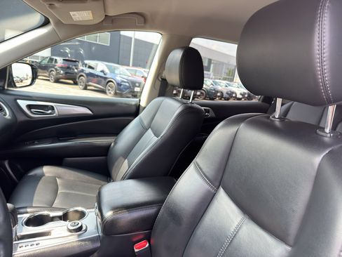 Used 2017 Nissan Pathfinder SL w/ SL Tech Package AWD/4WD image 26