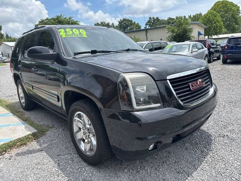 Used 2011 GMC Yukon SLT RWD image 1