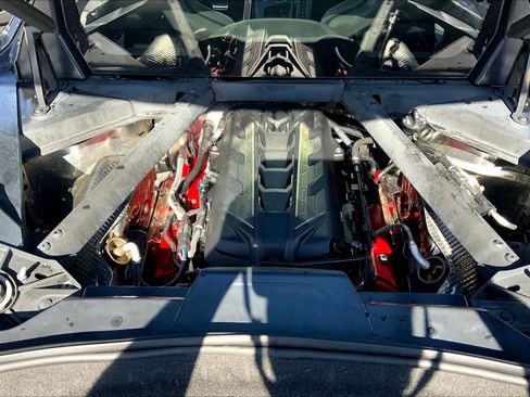 Used 2025 Chevrolet Corvette Stingray Coupe w/ Battery Protection Package RWD image 26