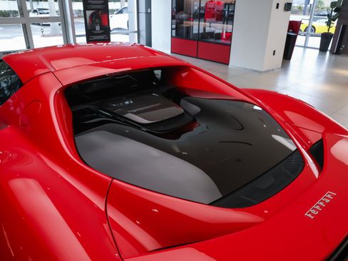Used 2024 Ferrari 296 GTB RWD image 28