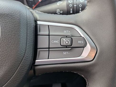 New 2026 Jeep Compass Latitude image 24