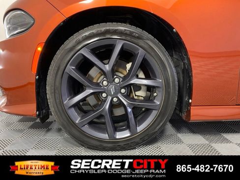 Used 2023 Dodge Charger R/T w/ Blacktop Package RWD image 9