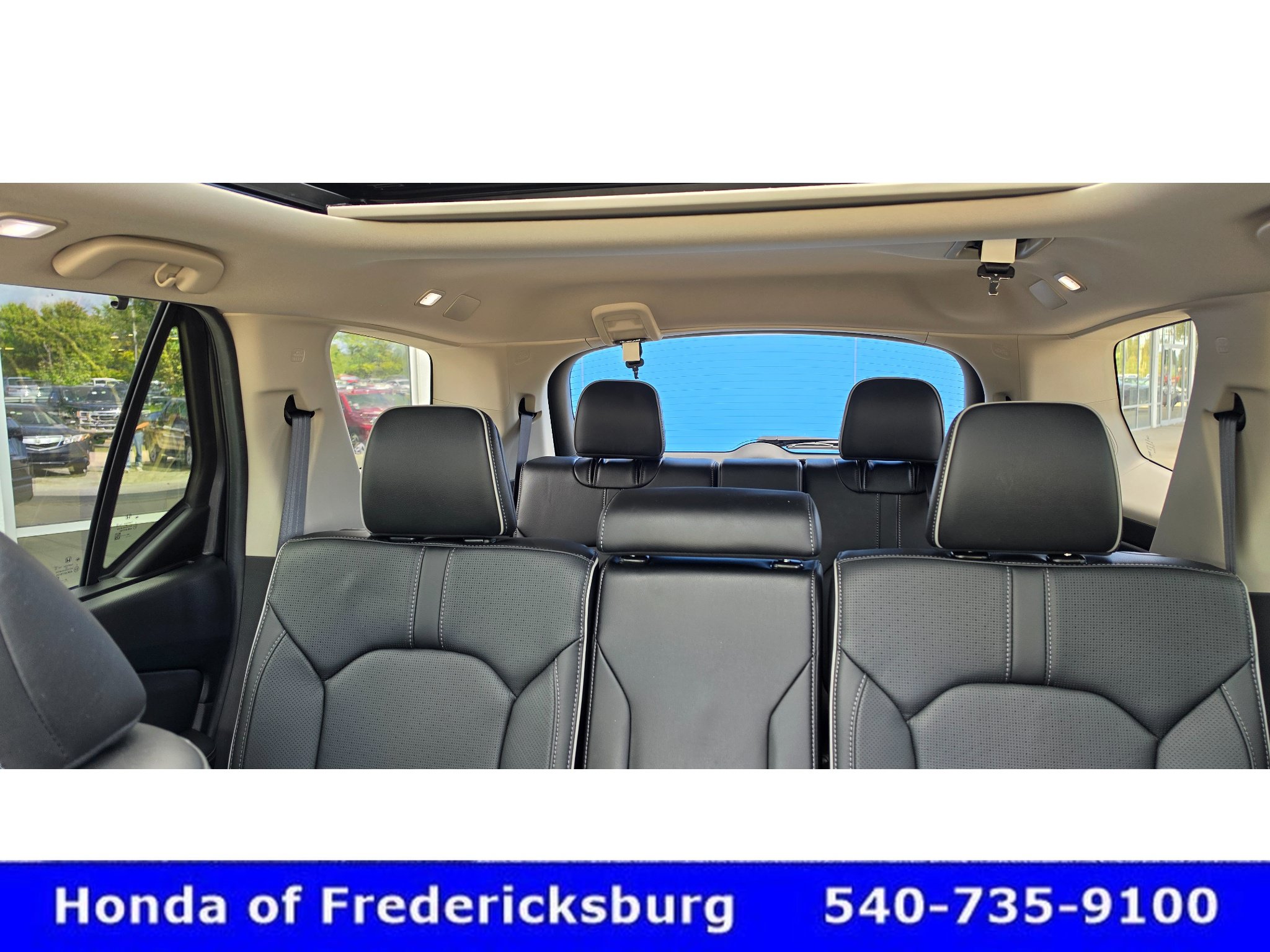 Certified 2025 Honda Pilot Elite image 44