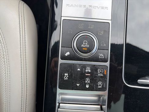 Used 2015 Land Rover Range Rover Autobiography AWD/4WD image 26