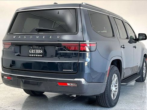 Used 2022 Jeep Wagoneer Series I RWD image 14