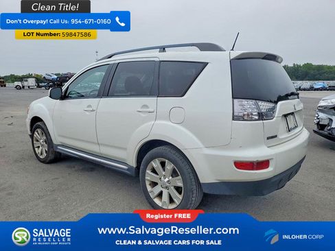 Used 2013 Mitsubishi Outlander SE FWD image 3