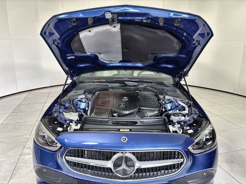 Used 2023 Mercedes-Benz C 300 Sedan image 18