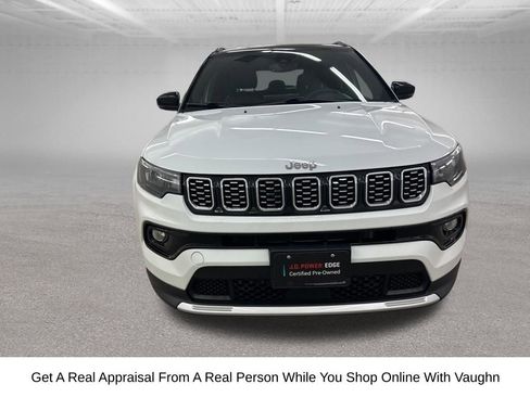 Used 2025 Jeep Compass Limited AWD/4WD image 5